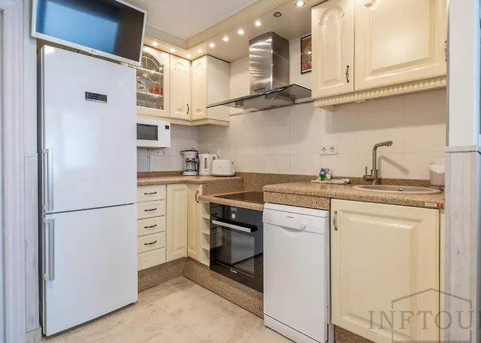 Inftour Apolo Iii Atico Appartement *