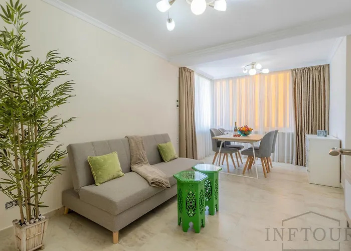 Inftour Apolo Iii Atico * Кальпе